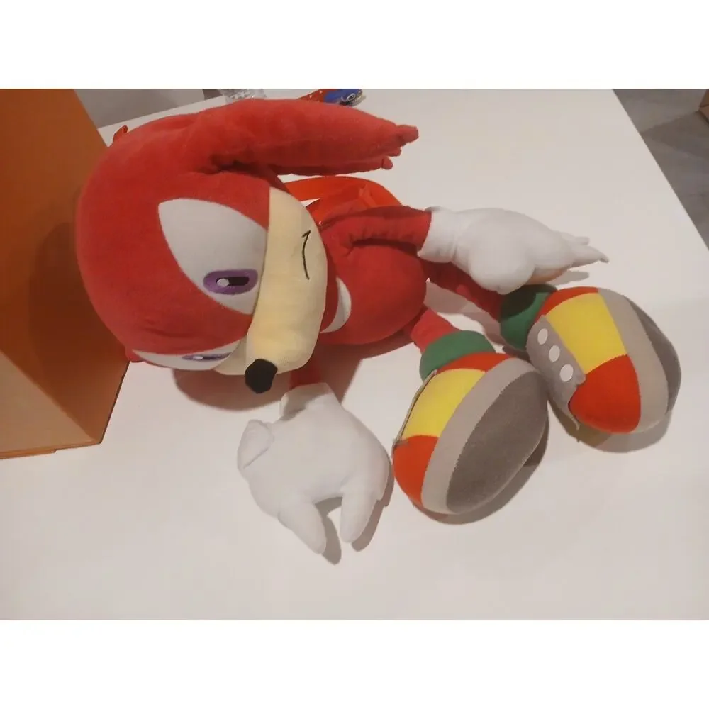 Sonic the Hedgehog Knuckles Plush 16